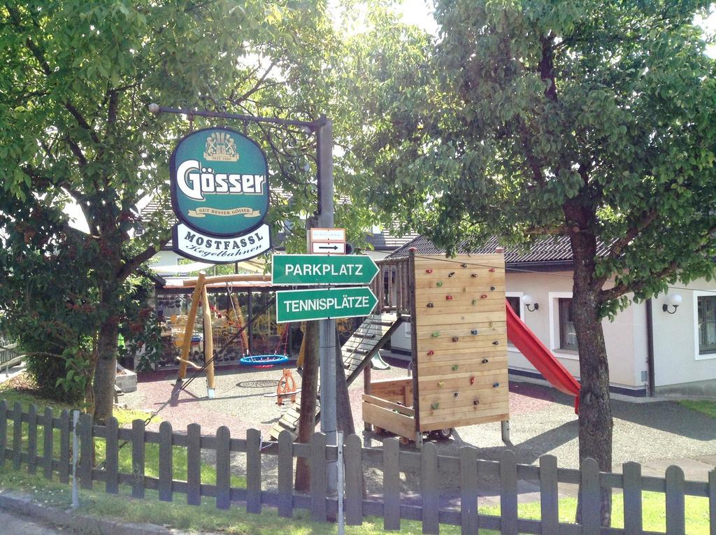 1A Landhotel Schicklberg Kremsmünster Esterno foto